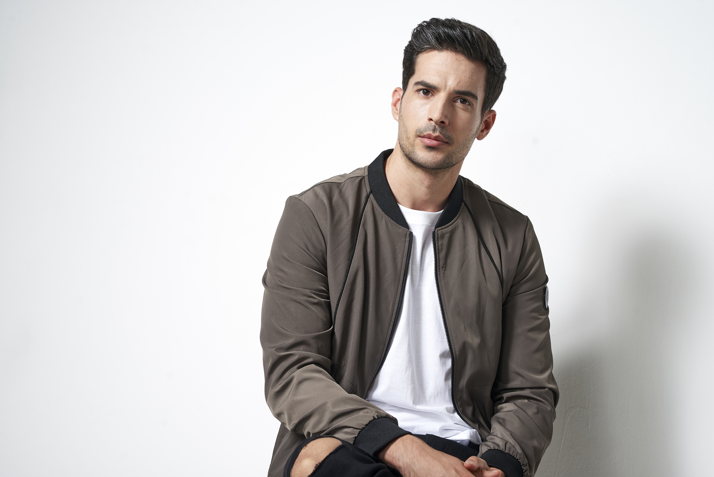 2018春秋季新款男士外套男韩版潮流修身帅气百搭衣服男装休闲