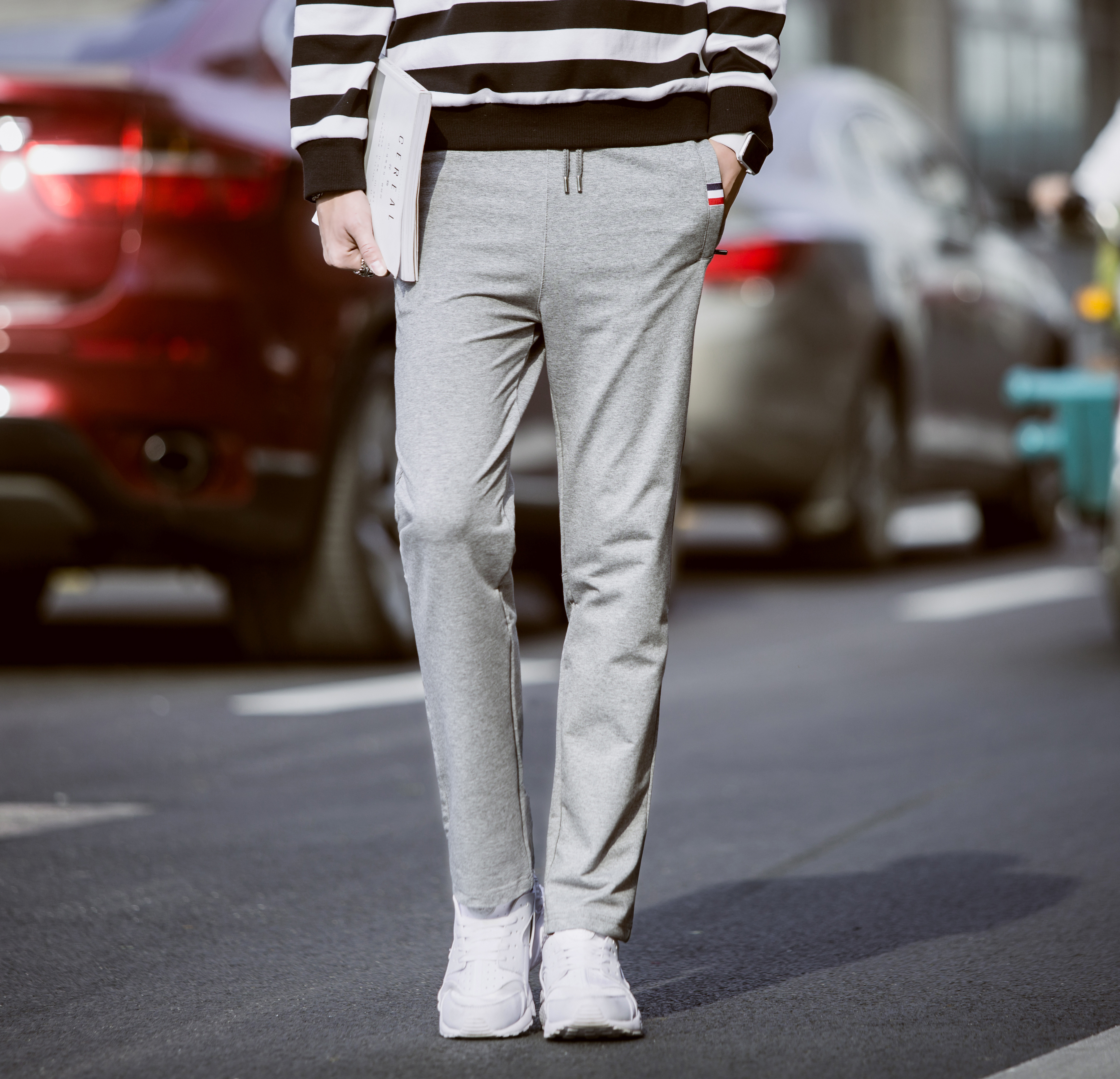 厂家直销男休闲帅气男装新款修身潮流外套运动长裤现货整单批发款