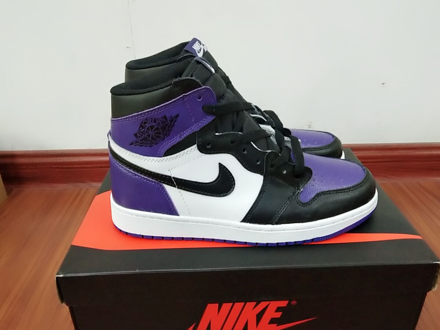 【真标】aj1黑紫脚趾 乔丹1代 高帮男鞋女鞋运动鞋