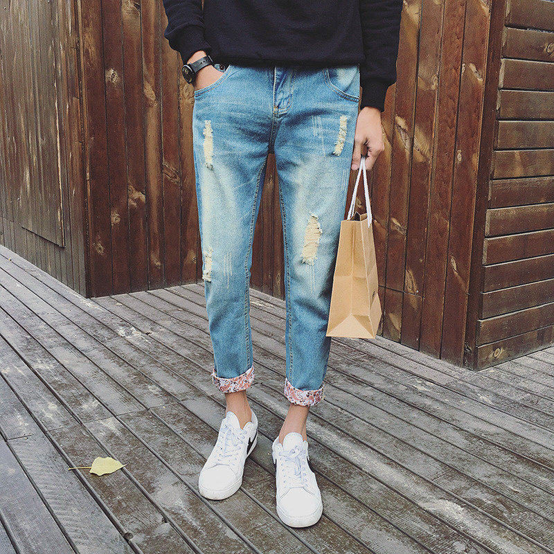 日系男装水洗破洞九分牛仔裤 韩版男士裤脚卷边小脚裤c120p30