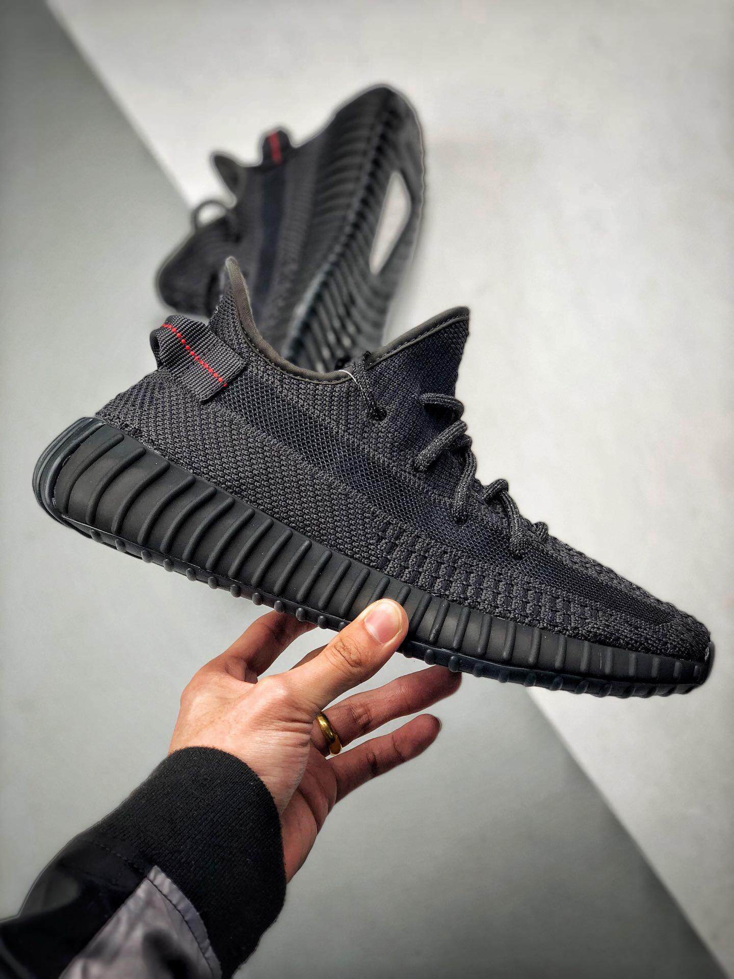 yeezy椰子 350 boost v2 黑武士天使 莆田鞋