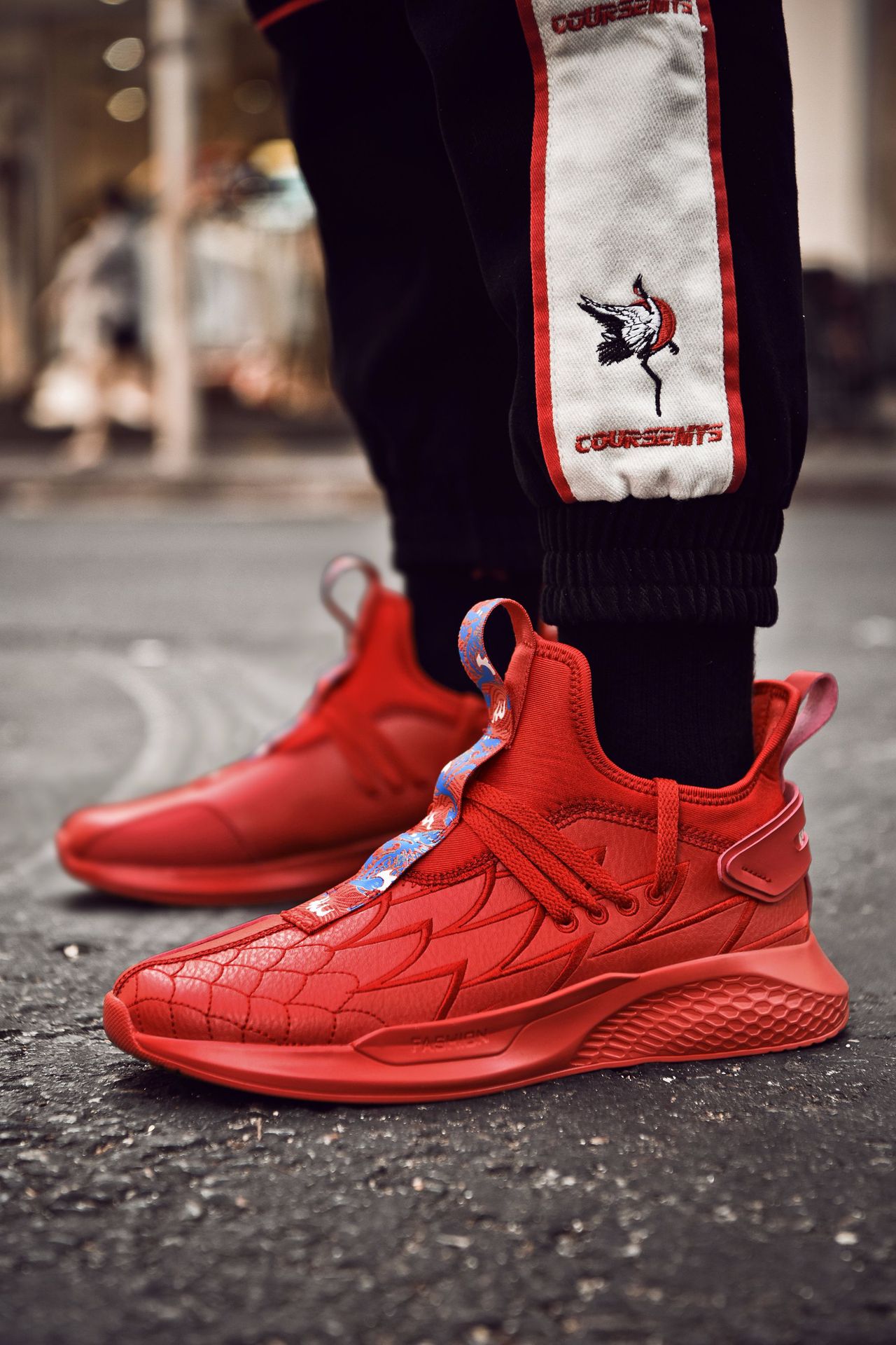 2019春季中国风潮鞋时尚男鞋飞织绣花国潮运动休闲鞋潮男网红鞋子