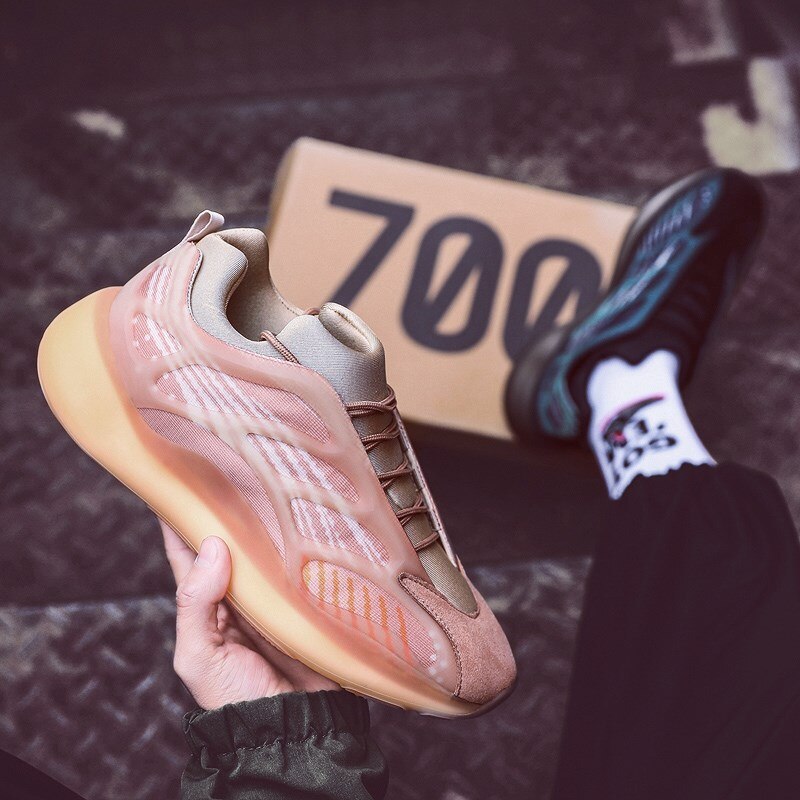 跨境大码椰子700v3 骨架夜光鞋男女情侣款潮鞋老爹鞋荧光