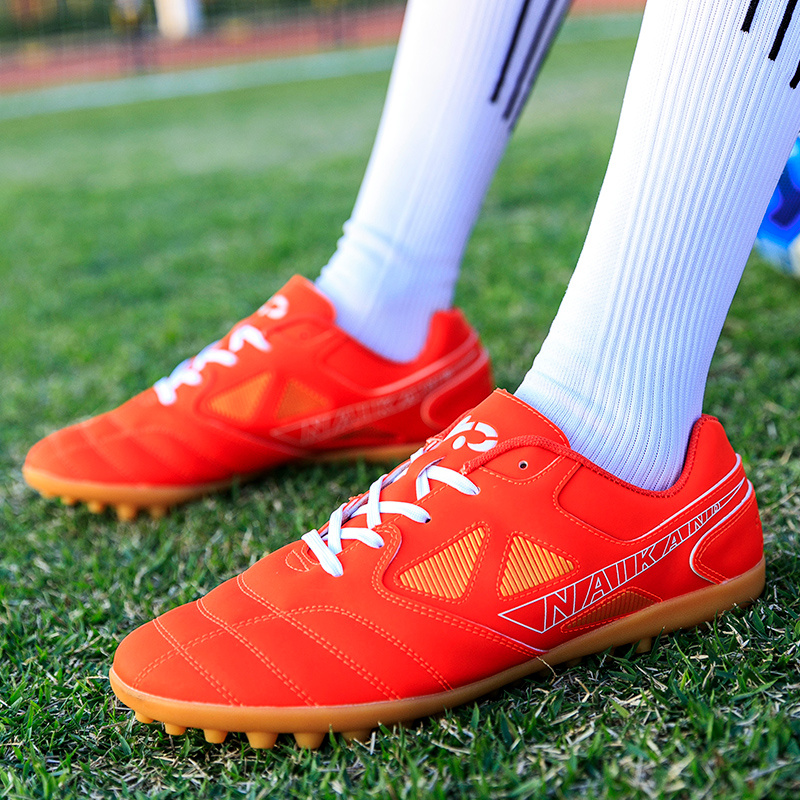 夏季热卖青少年运动鞋长钉草地足球鞋户外训练橡胶钉鞋代发跨境