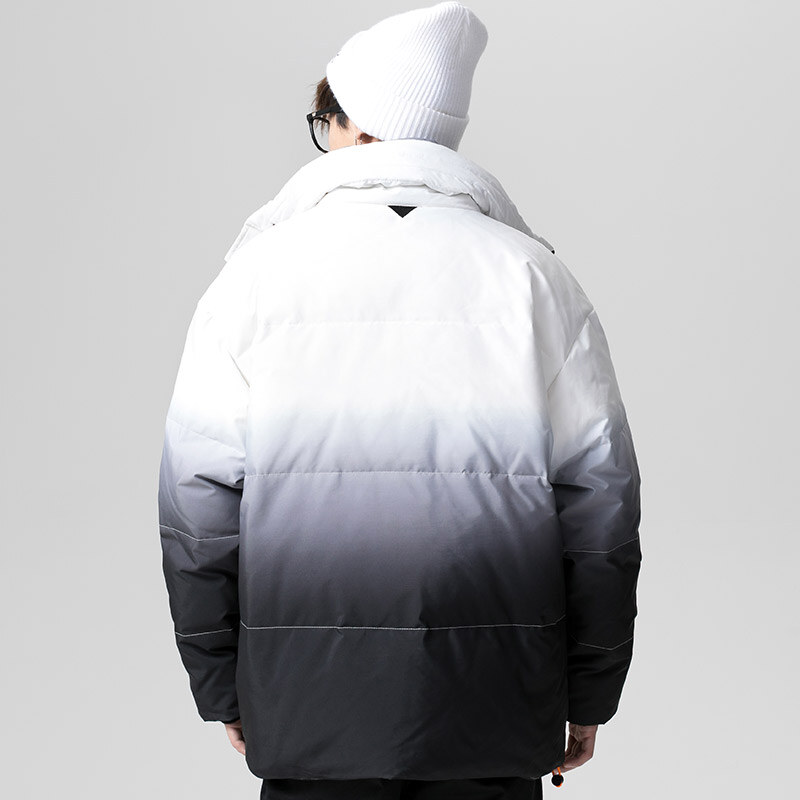 黑龙江三伏天穿羽绒服正常吗？（图1）